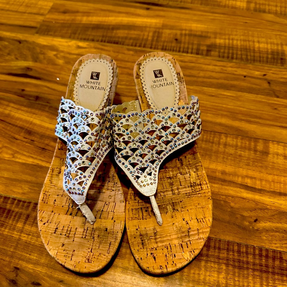 White Mountain Cork wedge sandal 8.5